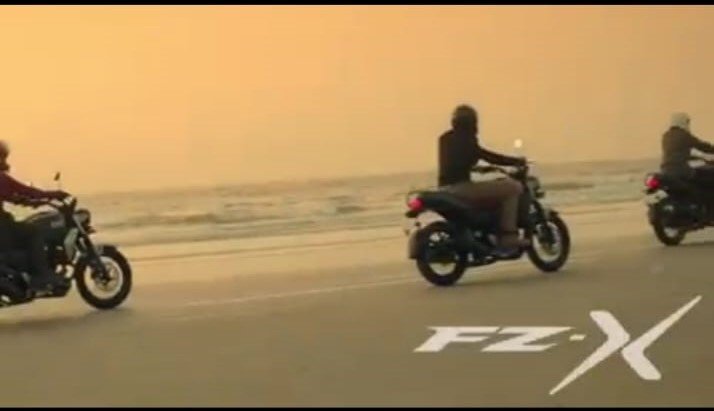 Yamaha MT-15 V2 Performance Video